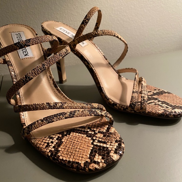 Steve Madden Heels - Picture 2 of 7